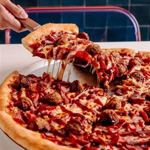 Authentic New York-Style Pizza at Brooklyn Slice