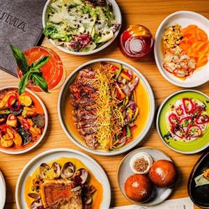 Christmas Eve at Uma Restaurant