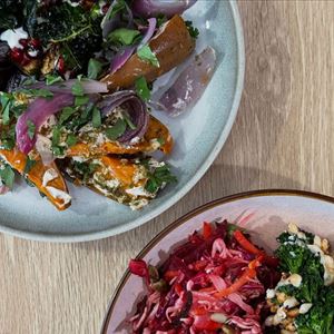 Seasonal Salad Bar at Otis Deli