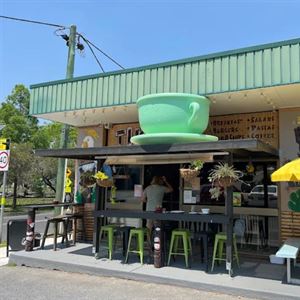 All Day Brunch at Tikis Brunchery