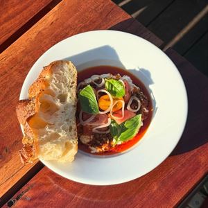 Saint Maries – Coastal Charm & Fresh Flavours