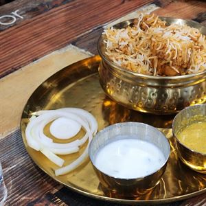 Flavour-Packed Lunch at Antera Grand Feast