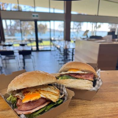 Parkside Bar and Kitchen