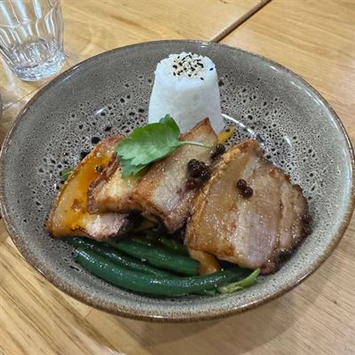 Parkside Bar and Kitchen