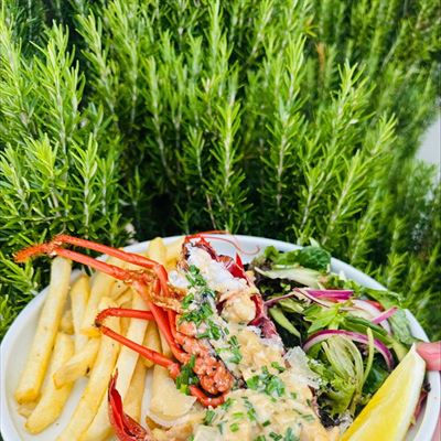 Skeetas Waterfront Restaurant