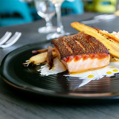 Whitney's Restaurant & Bar