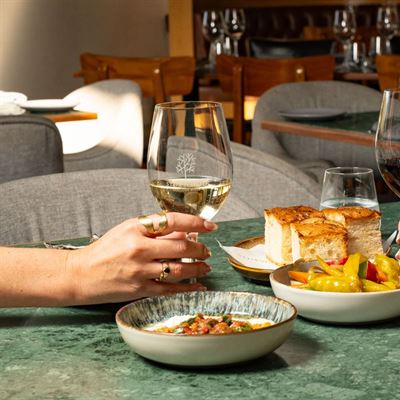 Sidewood Estate Cellar Door & Restaurant