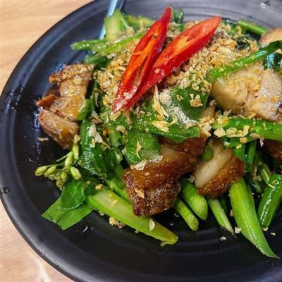 More Thai Broadbeach