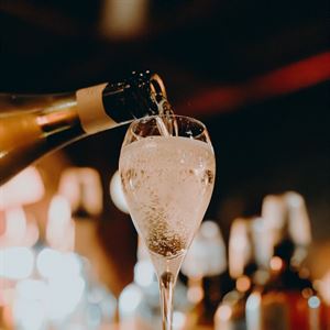 Bottomless Beer, Wine & Cocktails