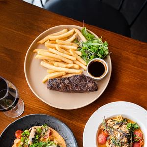 Sizzle & Sip Wednesdays