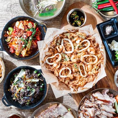 Yi Dynasty Korean BBQ Restaurant & HOT POT