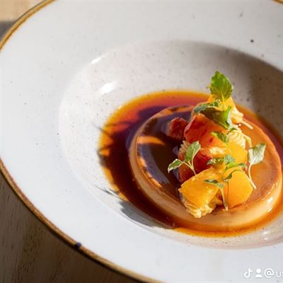 Water's Edge Restaurant