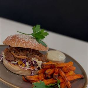 Burgers, Brews & Good Vibes