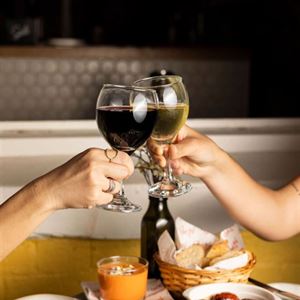 Happy Hour at Paripe 