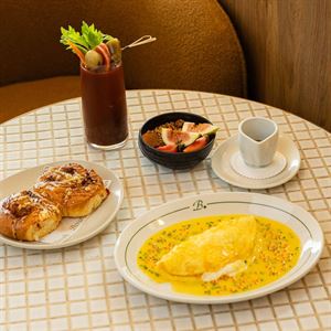 Breakfast at Beverly