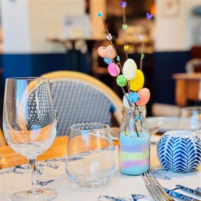 Lola at The Provincial Hotel