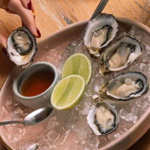 $3 Oysters