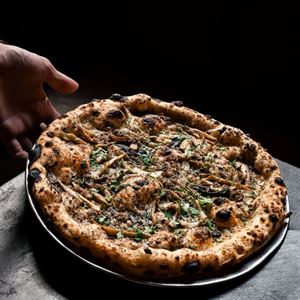 Pizza & Italian Share Plates