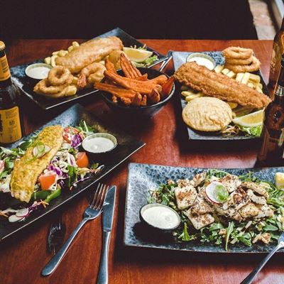 Village Seafood & Steakhouse Bar