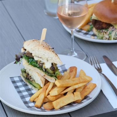 Curlys On The Boardwalk