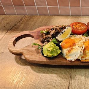 Breakfast, Brunch & Dinner