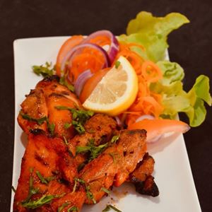 Aromatic Feasts of Chicken, Lamb & Beef