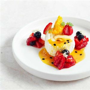 Exclusive Monday Dining