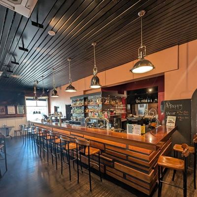 The Clifton Hill Hotel