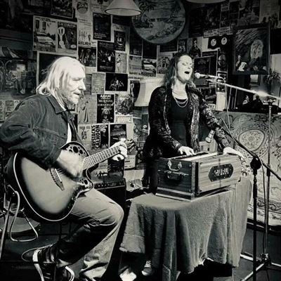 Drift & Wood Restaurant