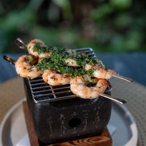 Relaxed Weekend Lunch Escape