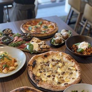 New Bar Gusto Autumn Lunch and Dinner Menus