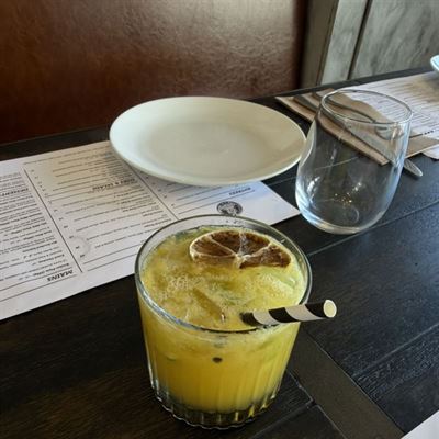 Smokey Mary BBQ - Restaurant