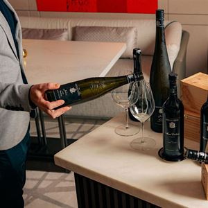 AN EXQUISITE PAIRING, ELEVATED BY HENSCHKE