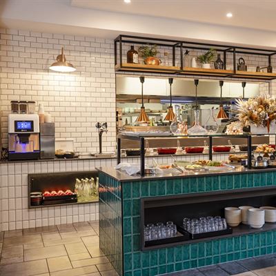 Six Acres Restaurant