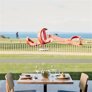 Celebrate Mother’s Day with iconic views, food and wine