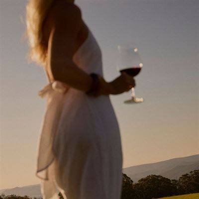 The Peak Restaurant at Spicers Peak Lodge