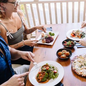 Weekly Chefs Specials 