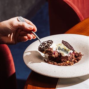 Mother’s Day Dining At Pompette