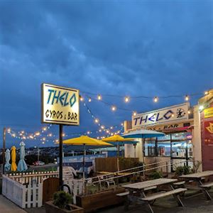 Casual Coastal Bites At Thelo Gyros & Bar