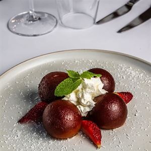 Mother’s Day Lunch & Dinner At Indian Club SA