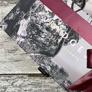 Gift Mum a Six Acres Experience