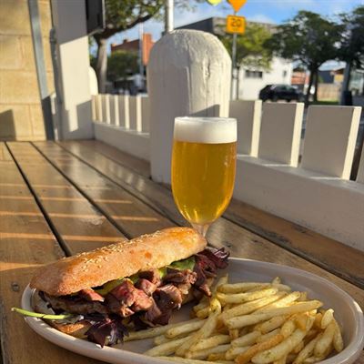 Tommy Gunns Barwon Heads