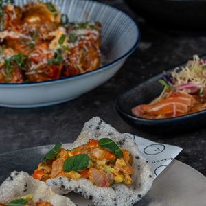 Share or Not at Lucky Bao