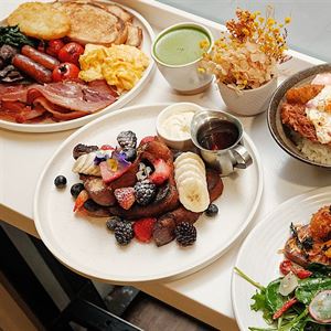 New Season at Tomo's