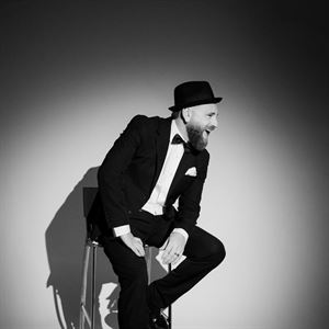 Cocktails & Crooners
