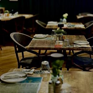 Premium Dining Experience