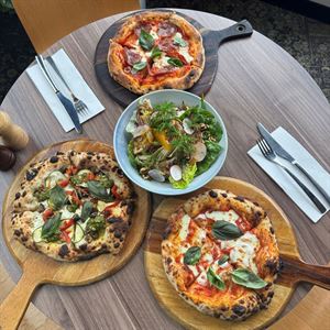 $19 Mini Pizzas at Bar Gusto