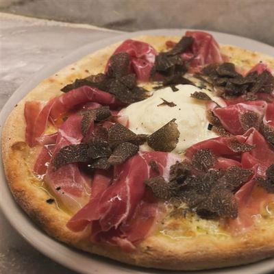 Amore Mio Pizzeria & Restaurant