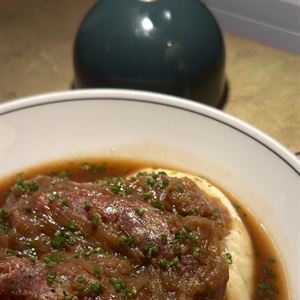 Bangers & Mash Mondays