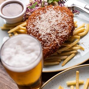 Schnitzel Night at Four in Hand